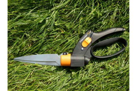 Купить Ножницы Fiskars для травы GS42   113680/1000589 фото №5